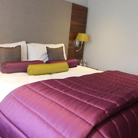 The Woodlands Event Centre Hotell Wyboston Exteriör bild